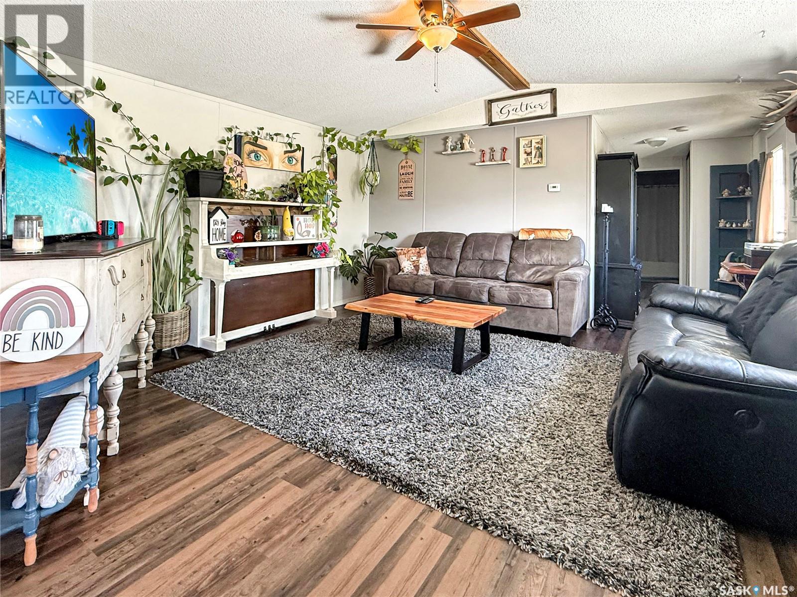 424 Jerome Street, Webb, Saskatchewan  S0N 2X0 - Photo 6 - SK047833