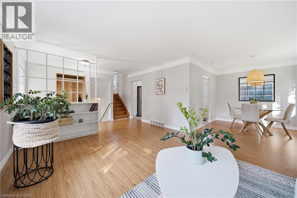 44 BRENTWOOD Drive, Guelph, Ontario