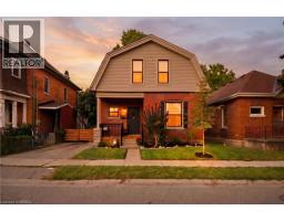 14 ALLENBY Avenue, Brantford, Ontario