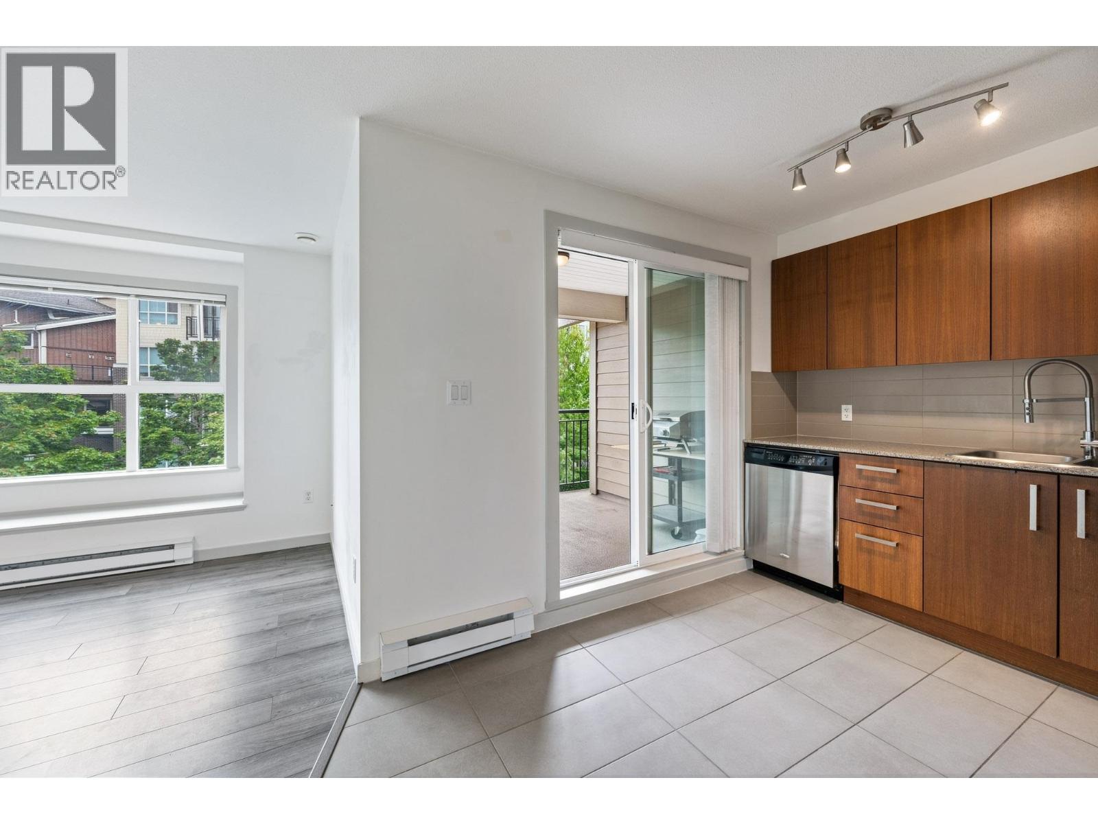 312 5775 Irmin Street, Burnaby, British Columbia  V5J 0C3 - Photo 14 - R3162727