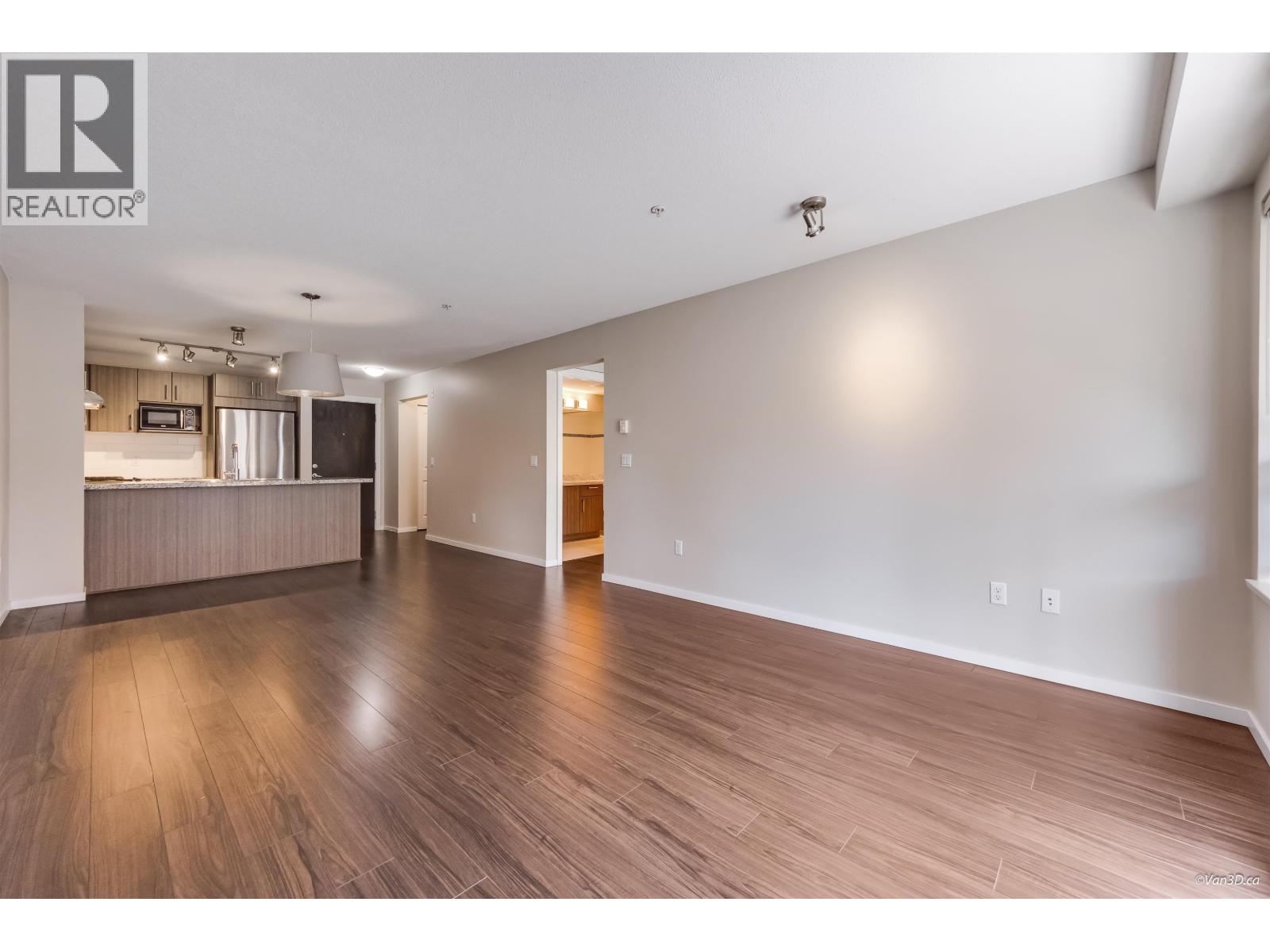 420 3178 Dayanee Springs Boulevard, Coquitlam, British Columbia  V3E 0B9 - Photo 3 - R3162734