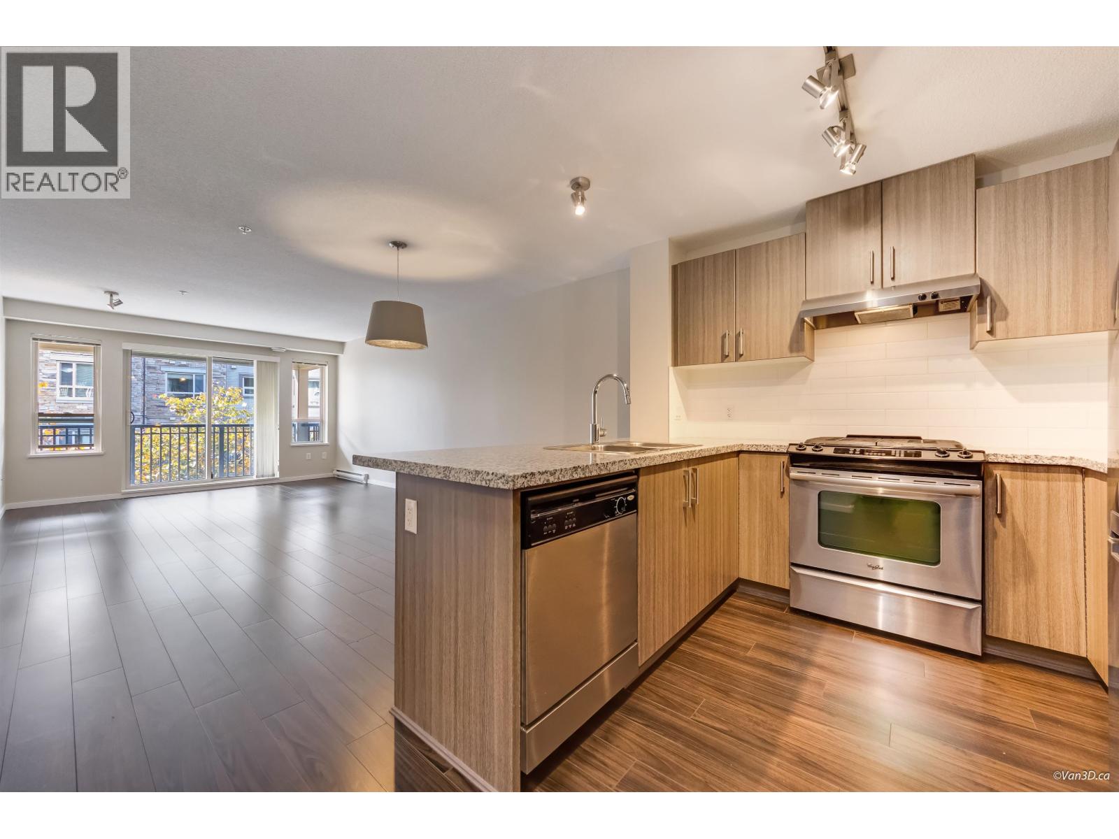 420 3178 Dayanee Springs Boulevard, Coquitlam, British Columbia  V3E 0B9 - Photo 4 - R3162734