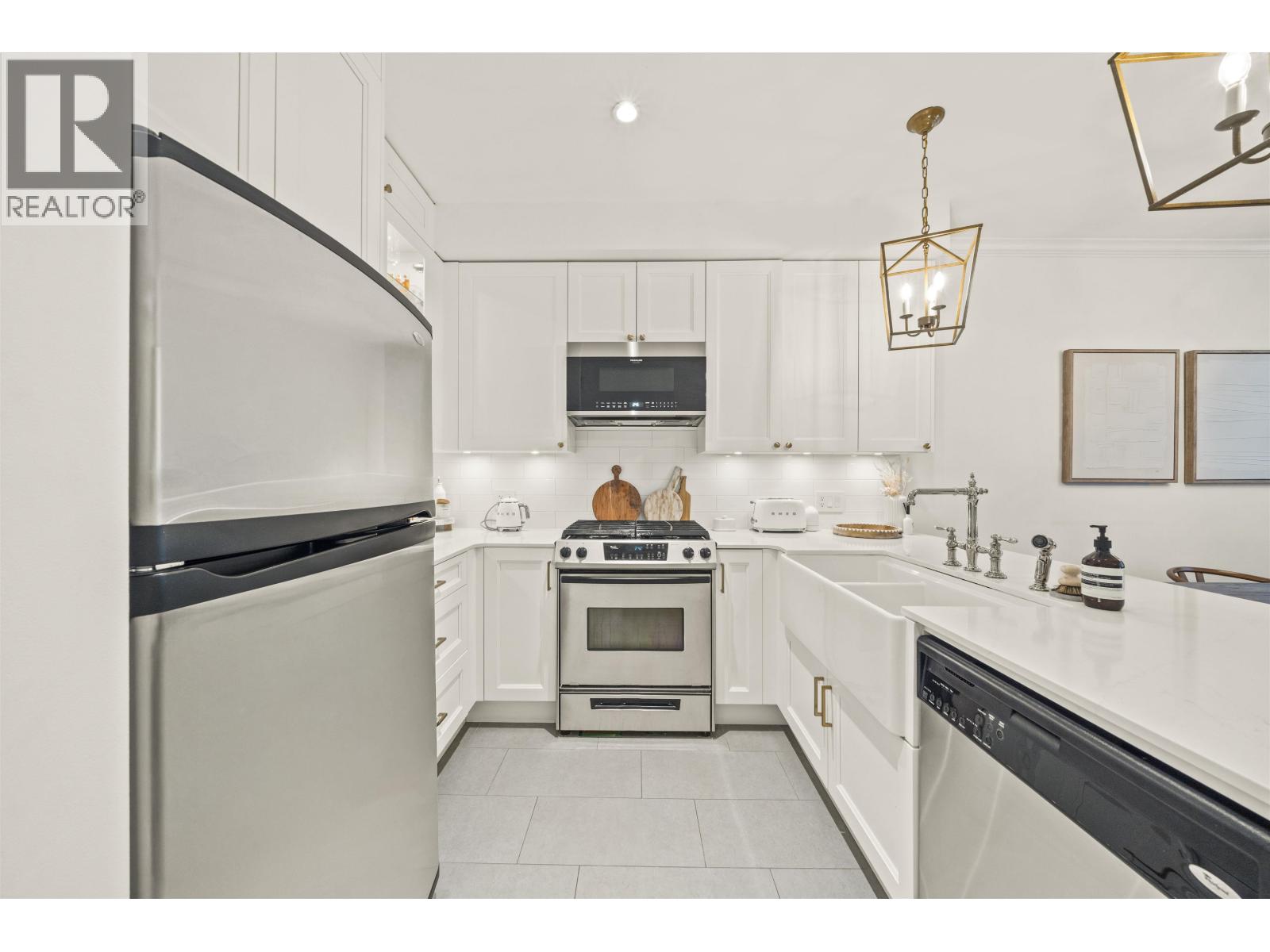 29 6878 Southpoint Drive, Burnaby, British Columbia  V3N 5E4 - Photo 10 - R3162739