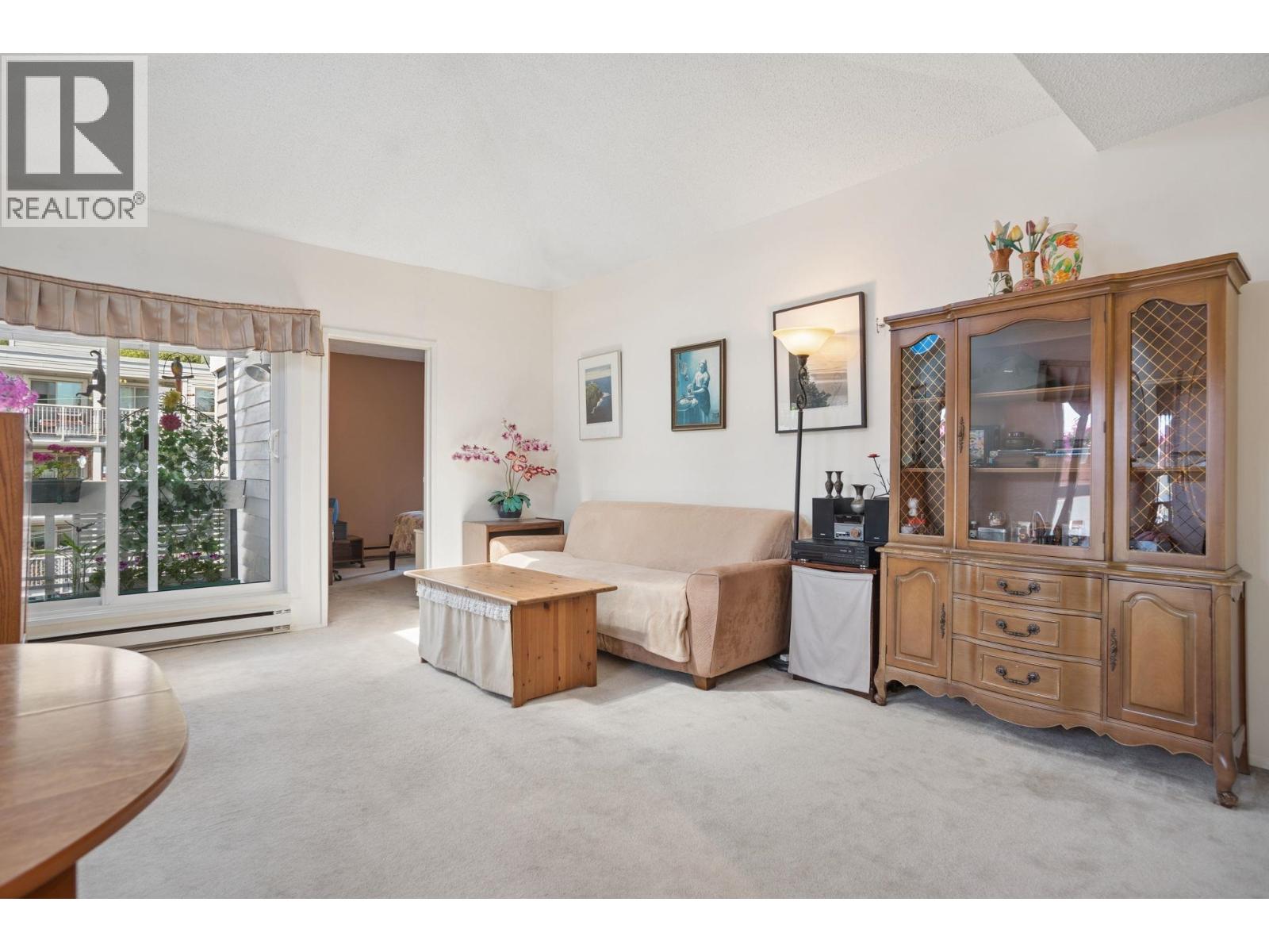 305 1545 E 2nd Avenue, Vancouver, British Columbia  V5N 1C8 - Photo 2 - R3162744
