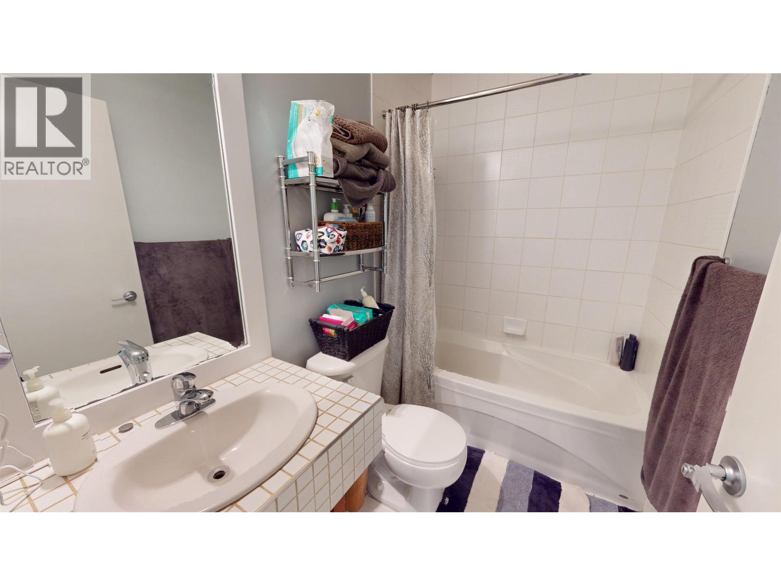 357 E 11th Avenue, Vancouver, British Columbia  V5T 4W3 - Photo 12 - R3162752