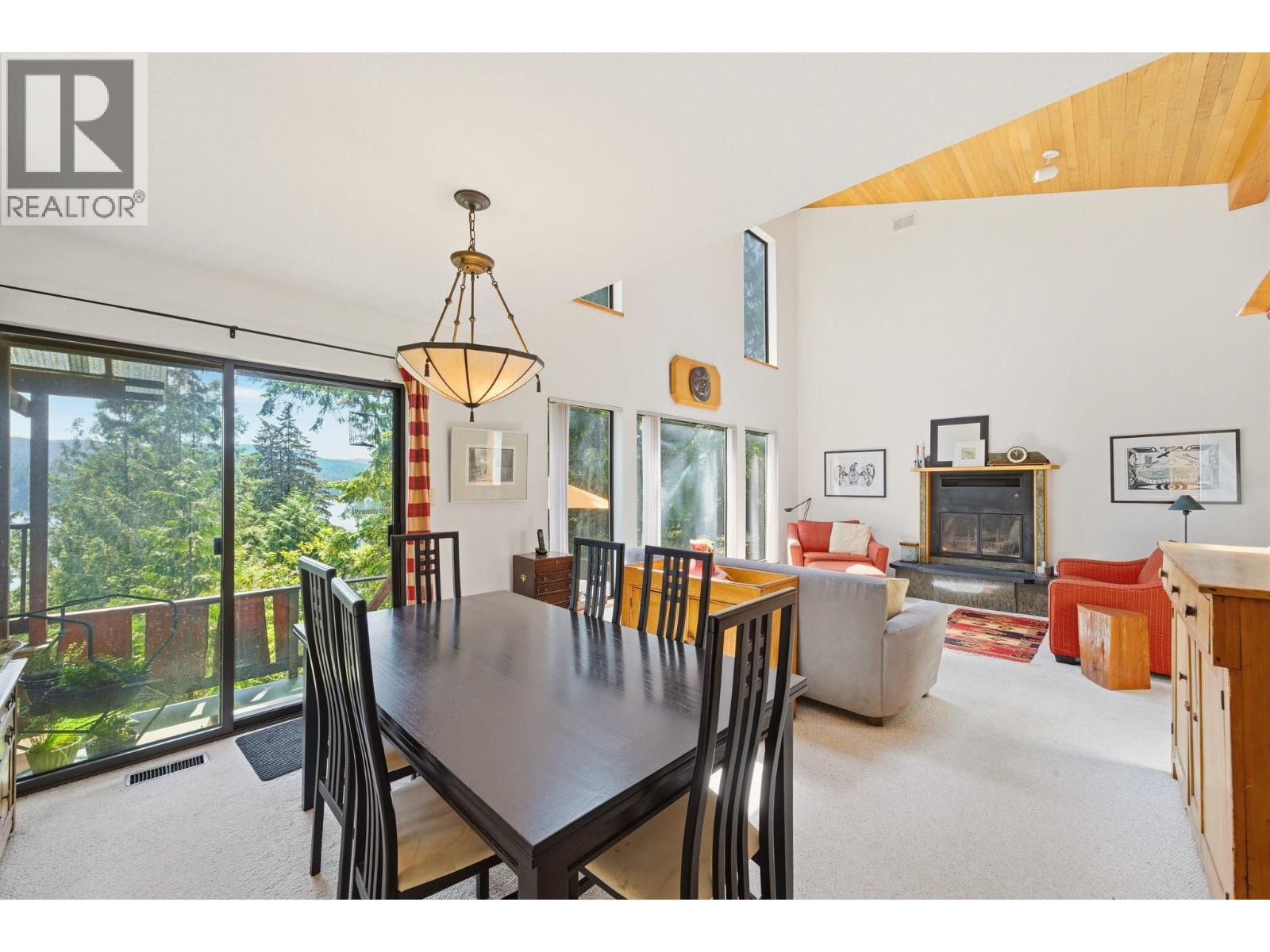 5481 Indian River Drive, North Vancouver, British Columbia  V7G 2T7 - Photo 11 - R3162715