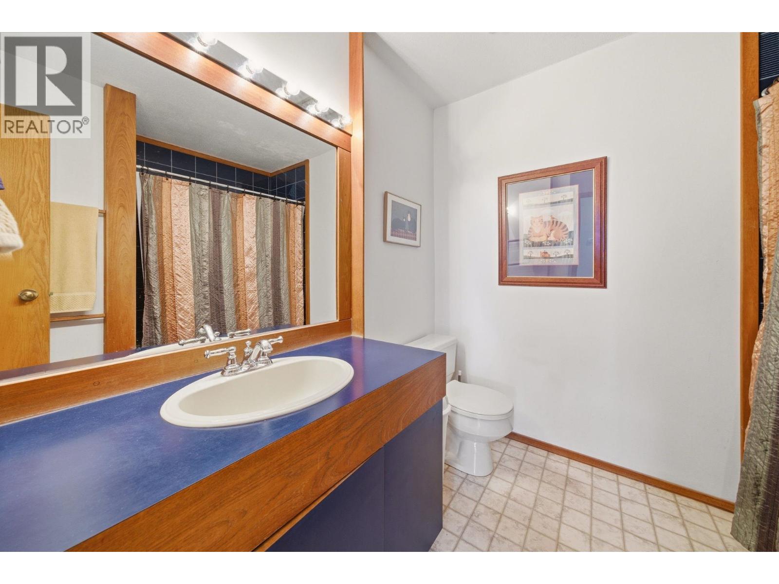 5481 Indian River Drive, North Vancouver, British Columbia  V7G 2T7 - Photo 18 - R3162715