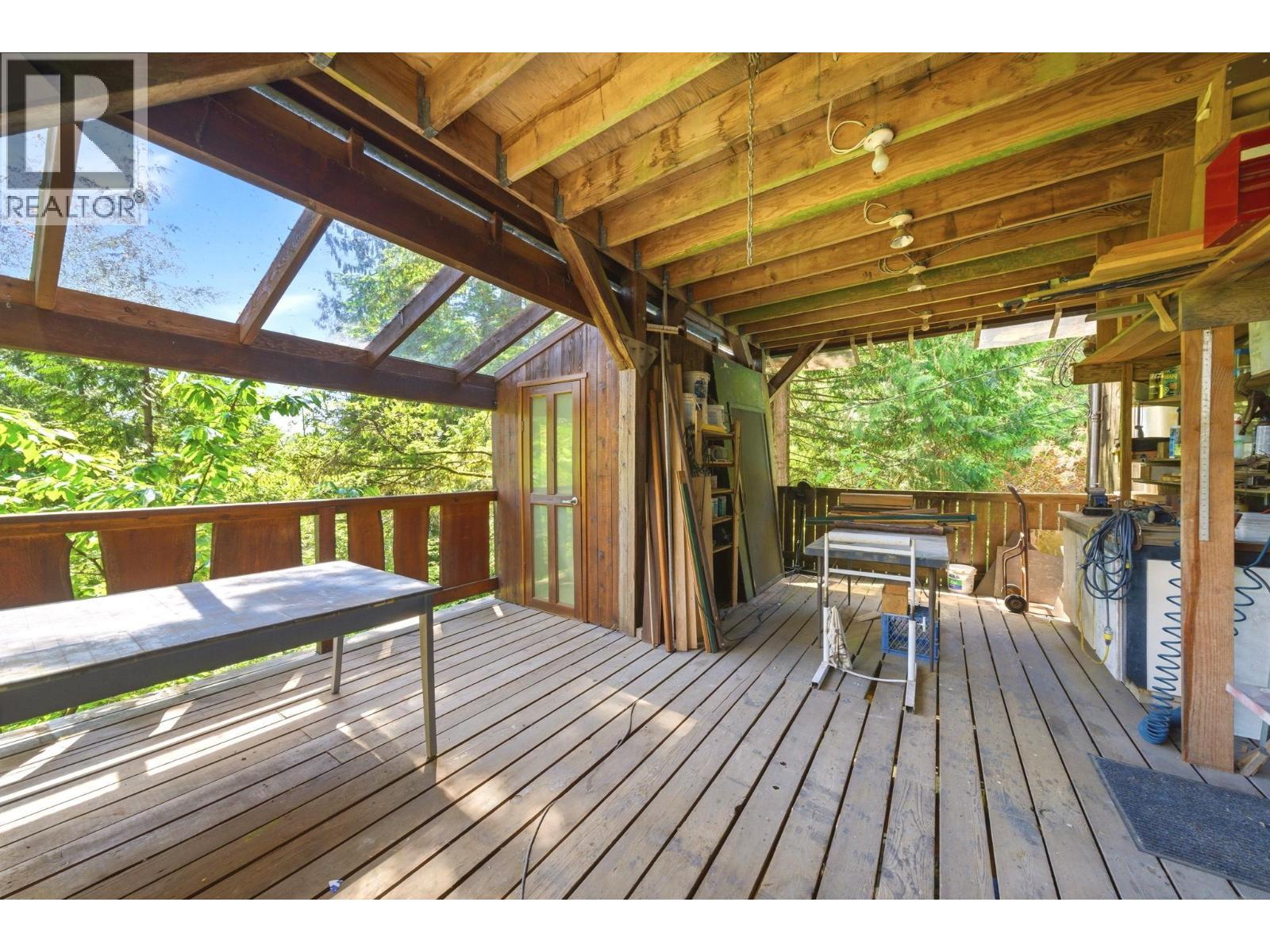 5481 Indian River Drive, North Vancouver, British Columbia  V7G 2T7 - Photo 33 - R3162715