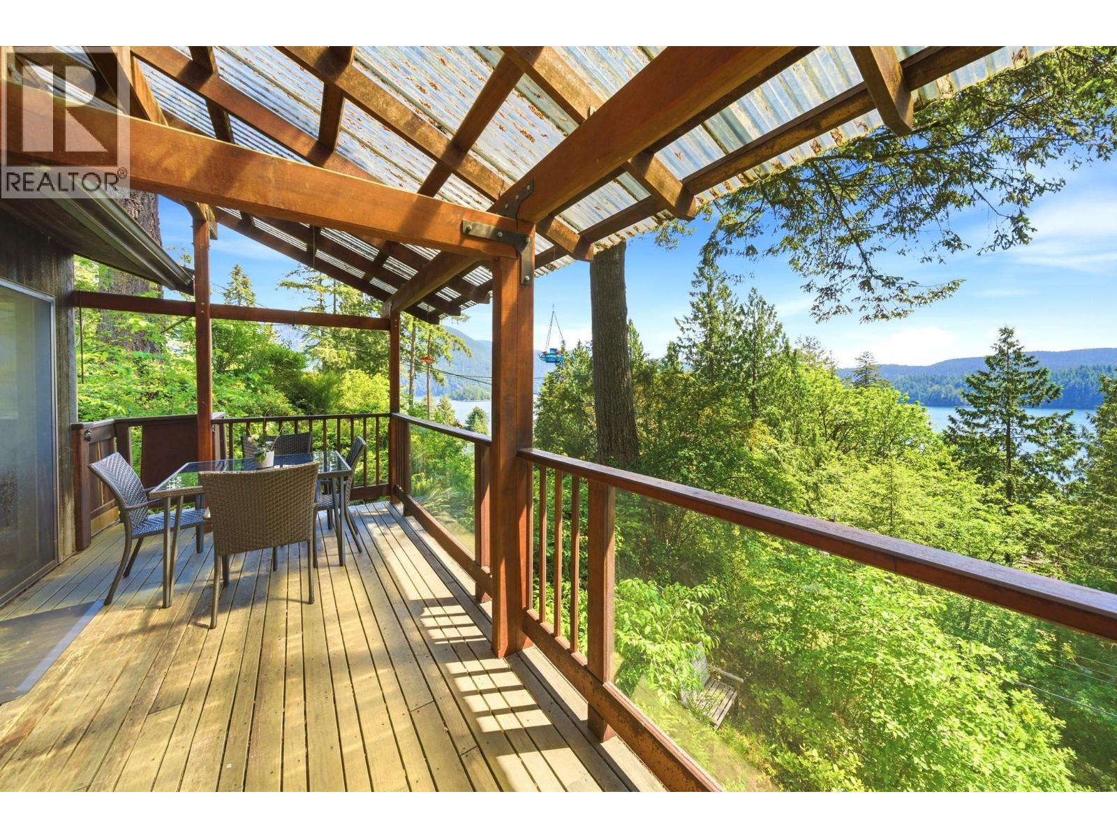 5481 Indian River Drive, North Vancouver, British Columbia  V7G 2T7 - Photo 34 - R3162715
