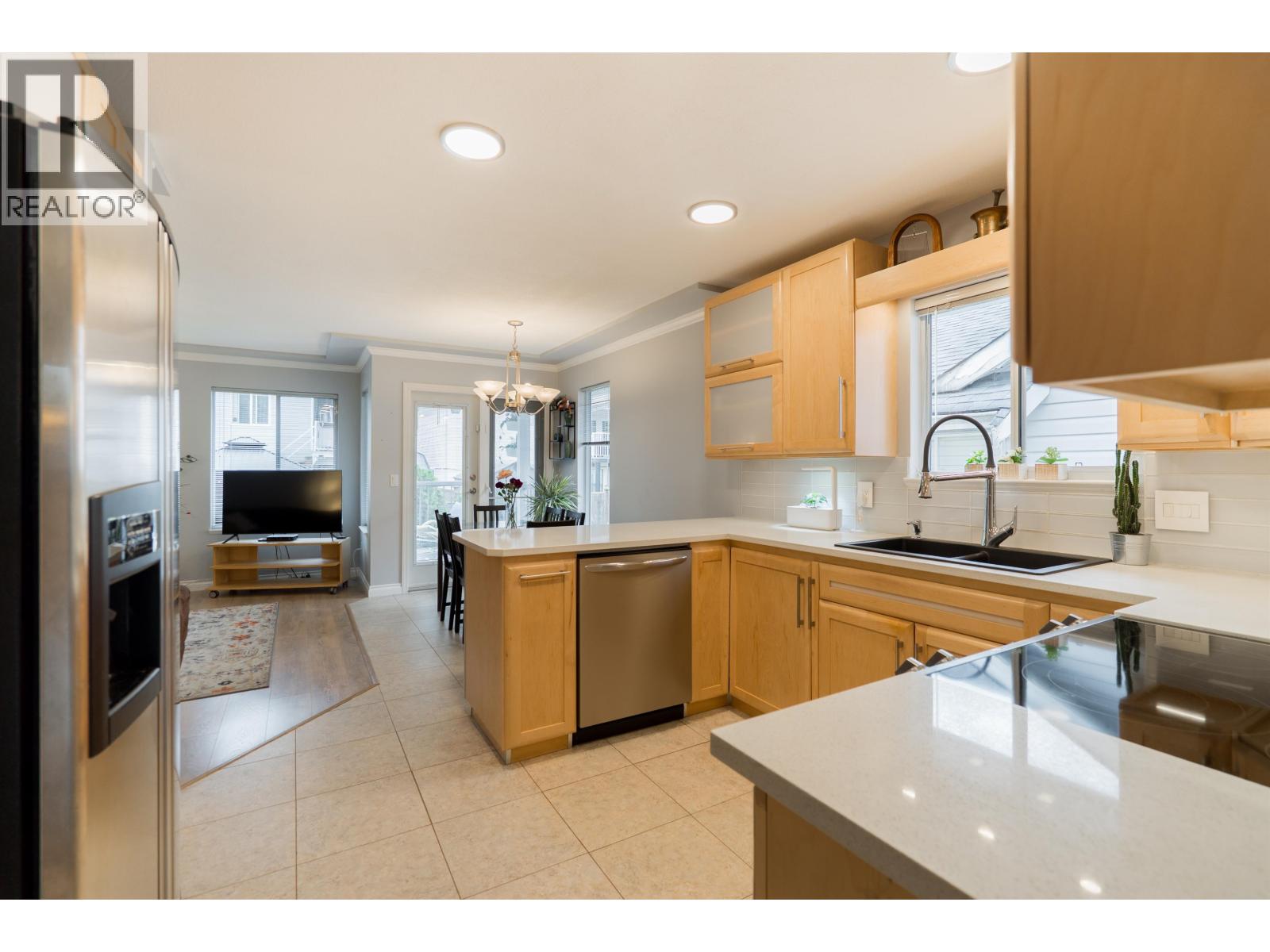 1261 Windsor Avenue, Port Coquitlam, British Columbia  V3B 7J8 - Photo 9 - R3162747