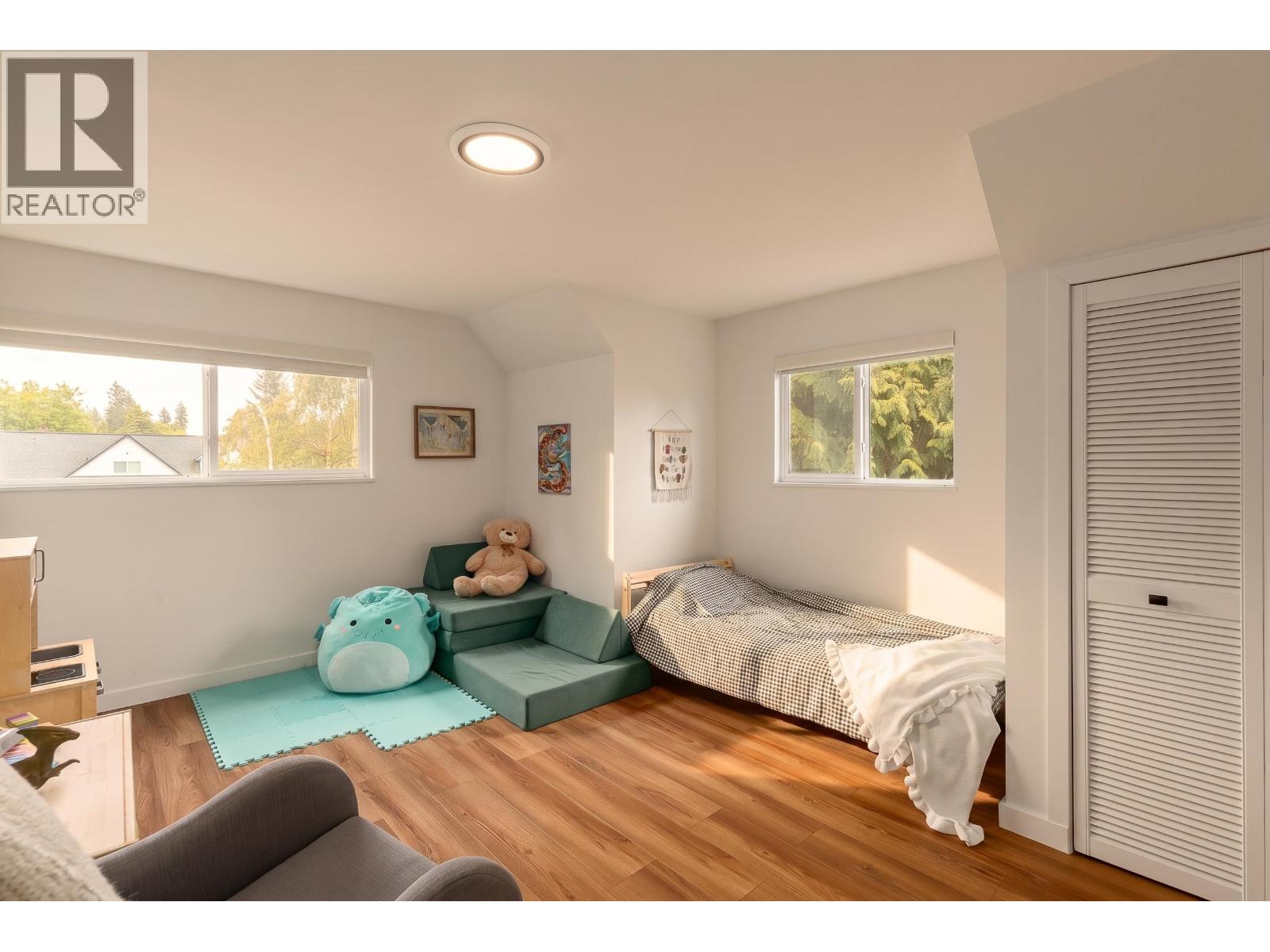 8029 Westlake Street, Burnaby, British Columbia  V5A 2A9 - Photo 11 - R3162757