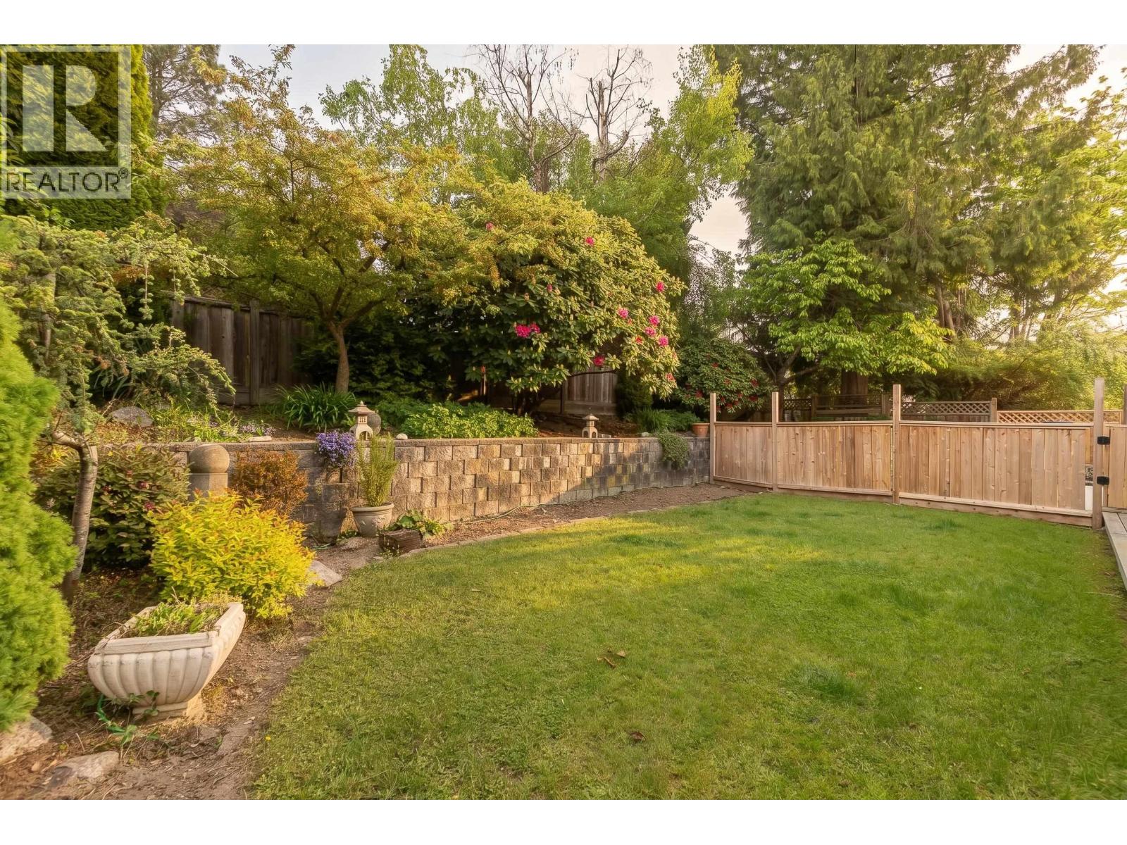 8029 Westlake Street, Burnaby, British Columbia  V5A 2A9 - Photo 26 - R3162757