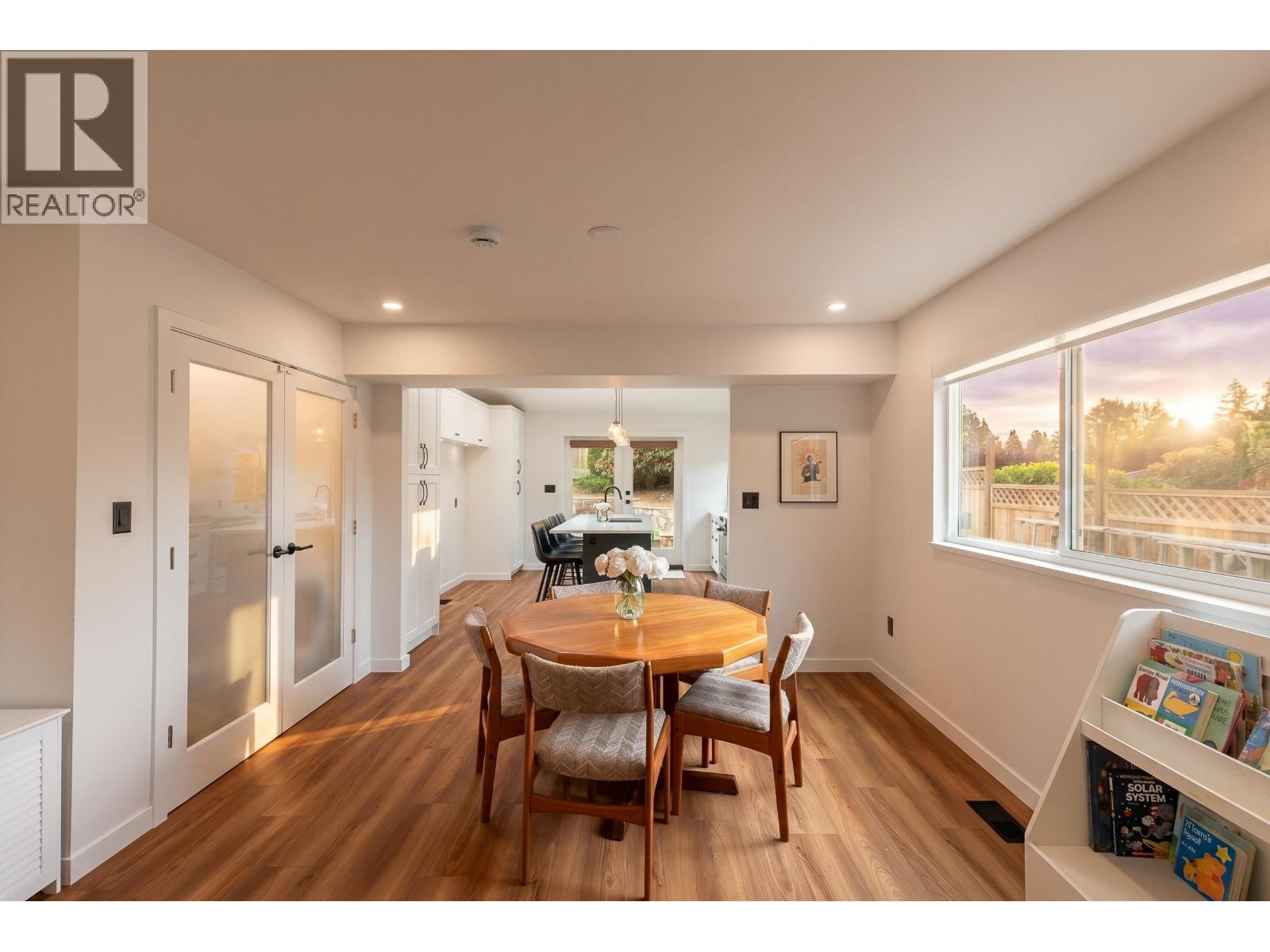 8029 Westlake Street, Burnaby, British Columbia  V5A 2A9 - Photo 3 - R3162757