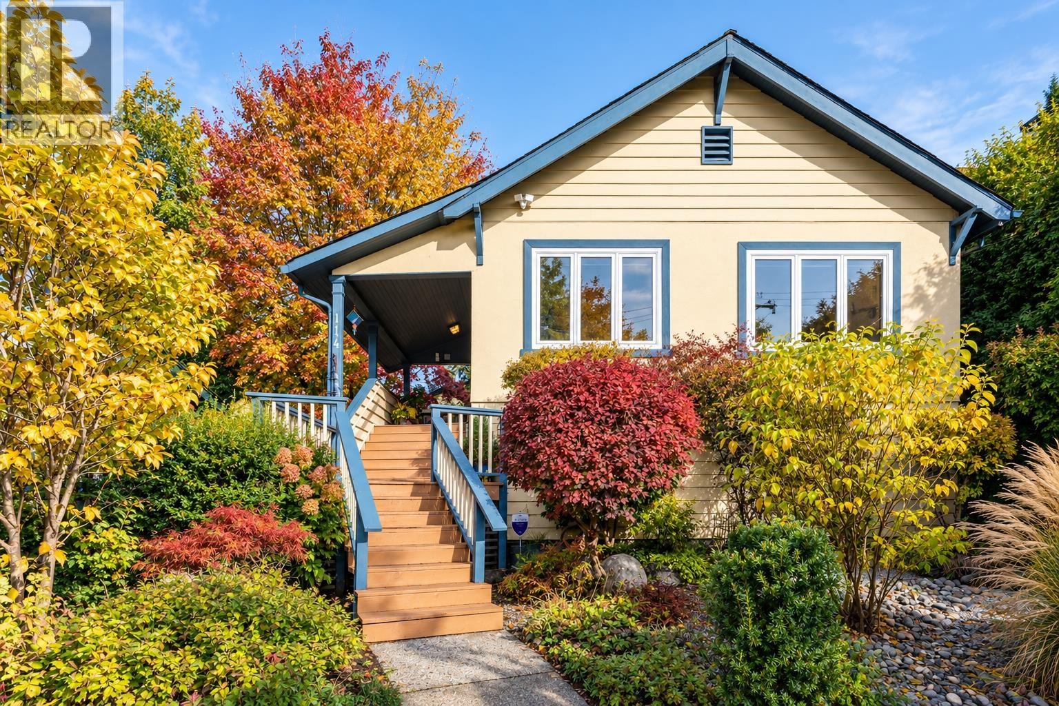 114 W KINGS ROAD, north vancouver, British Columbia