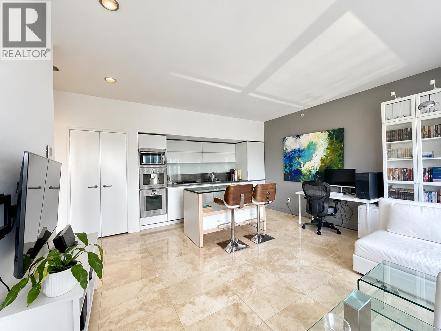 2704 838 W Hastings Street, Vancouver, British Columbia  V6C 0A6 - Photo 2 - R3162790