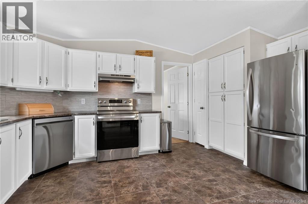 17 Aspenwood Street, Moncton, New Brunswick  E1H 3L1 - Photo 17 - NB147365