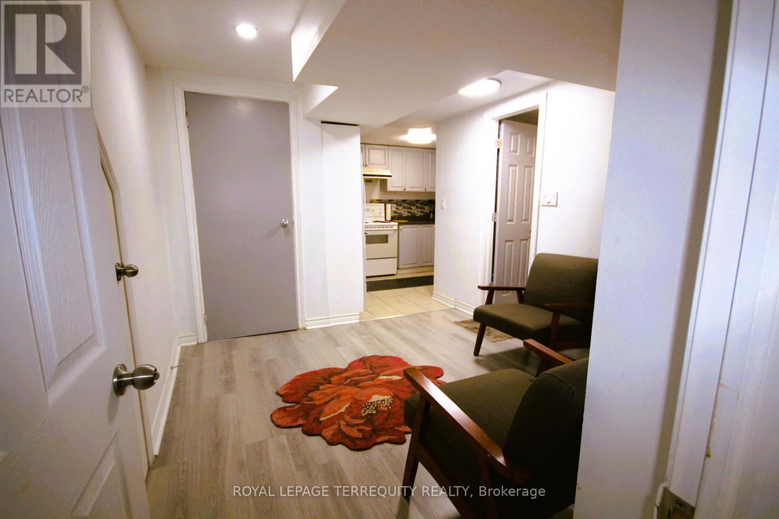 Bsmt - 33 Parsell Square, Toronto, Ontario M1B 2A5 - Photo 4 - E13757554