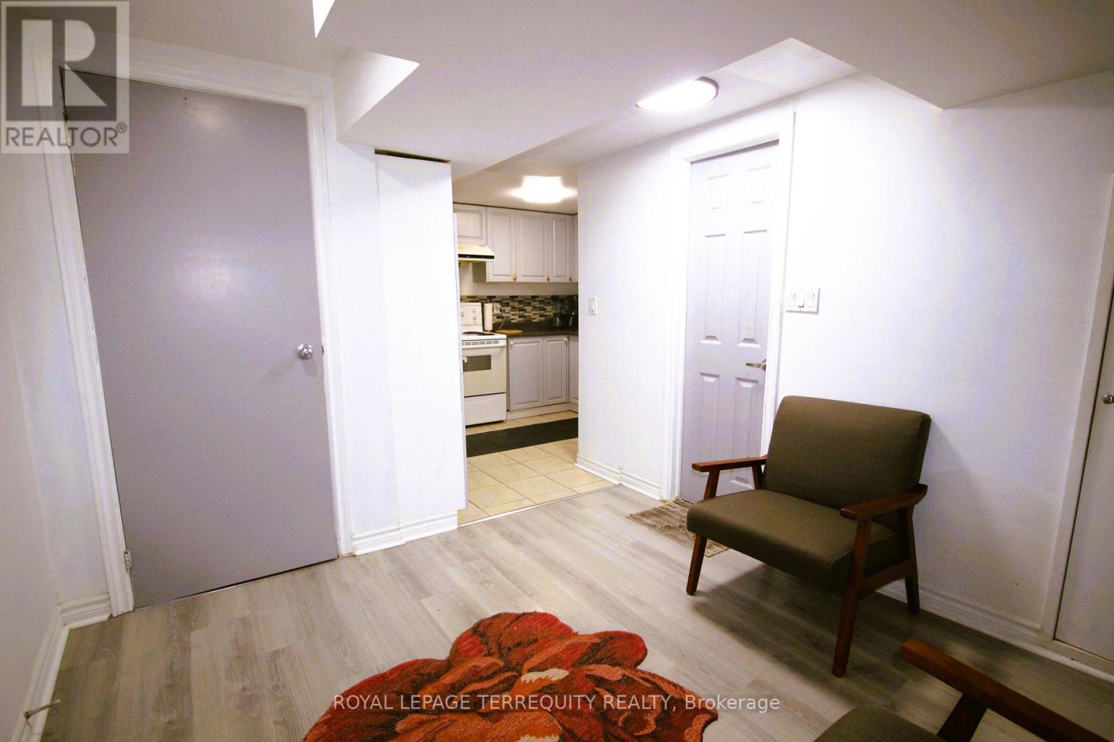 Bsmt - 33 Parsell Square, Toronto, Ontario M1B 2A5 - Photo 6 - E13757554