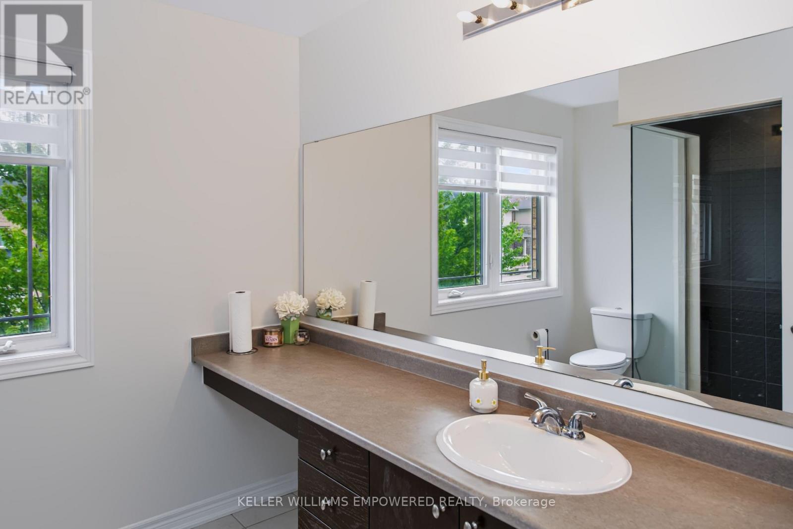 33 Winisk Street, Richmond Hill, Ontario  L4E 0L5 - Photo 12 - N13757532