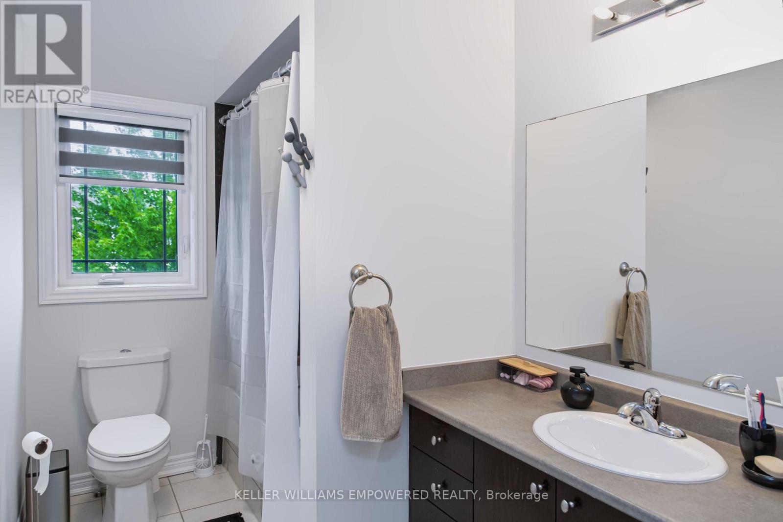 33 Winisk Street, Richmond Hill, Ontario  L4E 0L5 - Photo 17 - N13757532