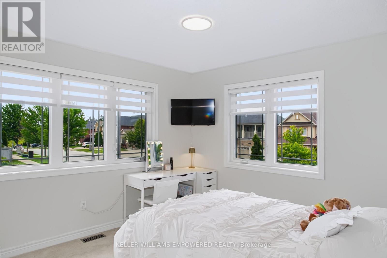 33 Winisk Street, Richmond Hill, Ontario  L4E 0L5 - Photo 18 - N13757532