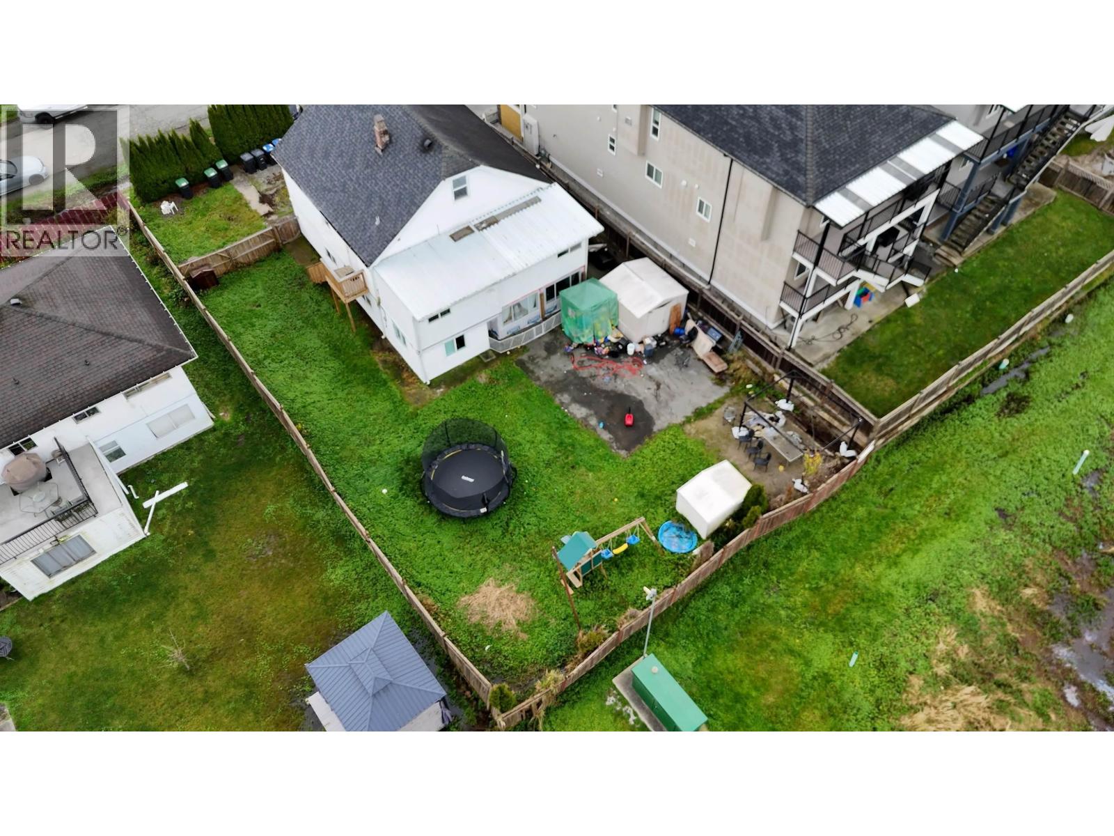 347 Pembina Street, New Westminster, British Columbia  V3M 5J5 - Photo 2 - R3162280