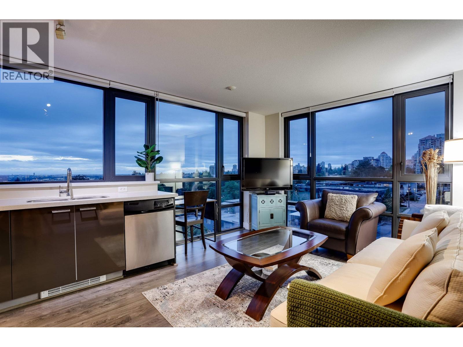 801 258 Sixth Street, New Westminster, British Columbia  V3L 0G6 - Photo 5 - R3162676