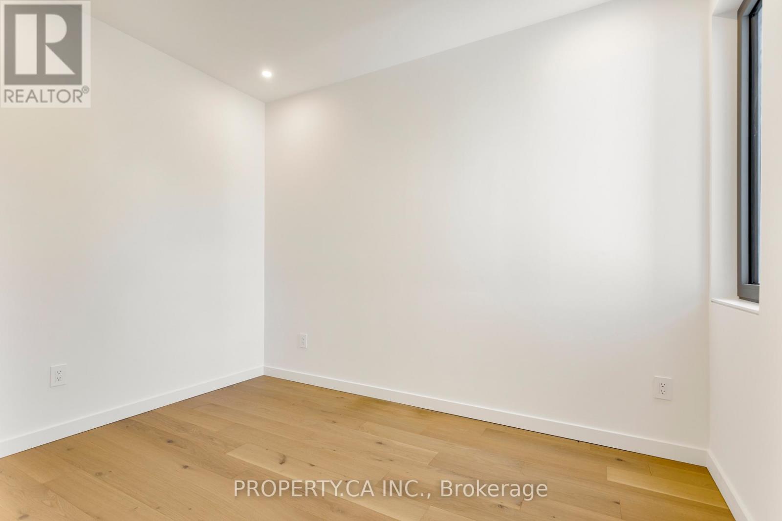 Unit #3 - 301 Keele Street, Toronto, Ontario M6P 2K5 - Photo 16 - W13757516