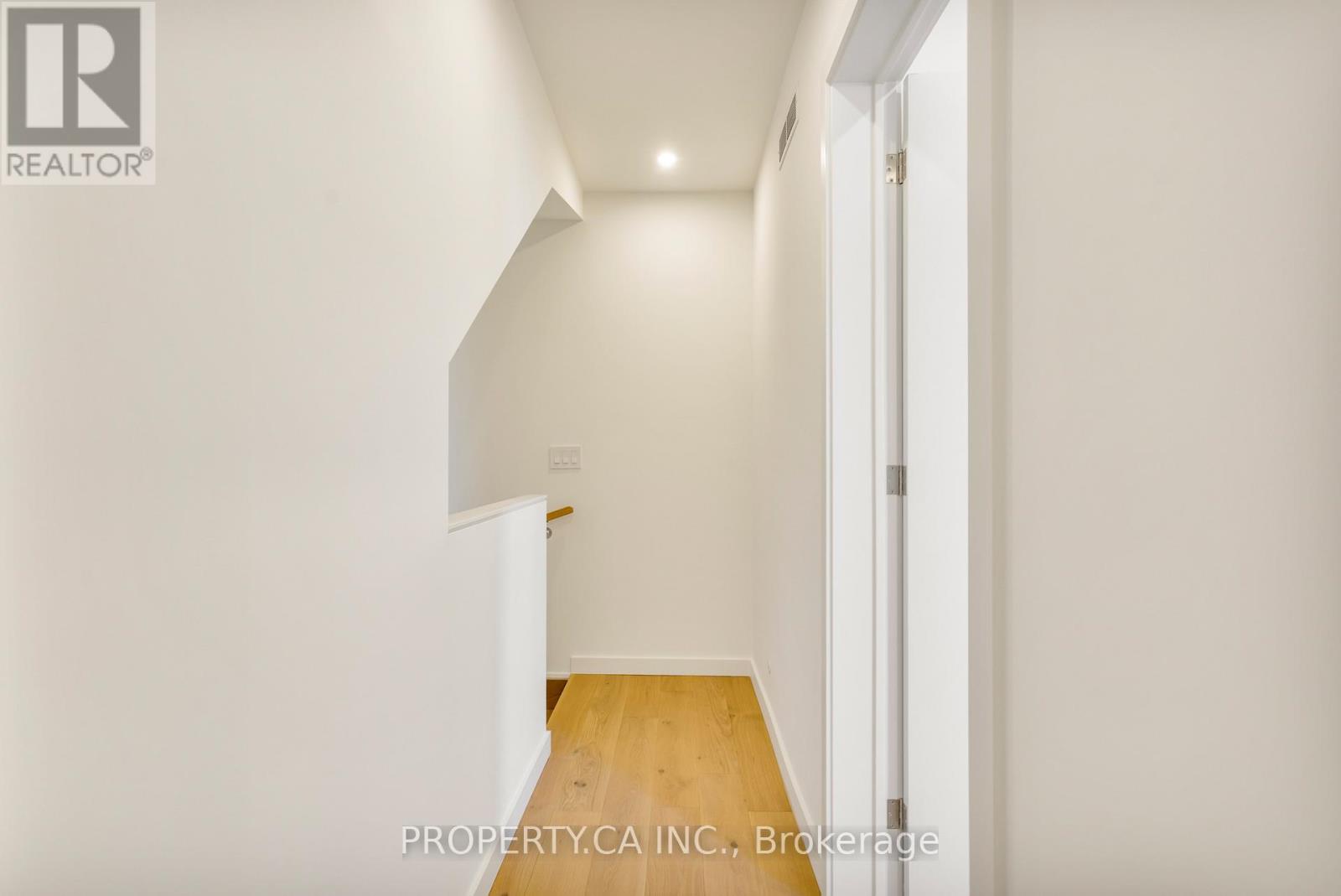 Unit #3 - 301 Keele Street, Toronto, Ontario M6P 2K5 - Photo 24 - W13757516