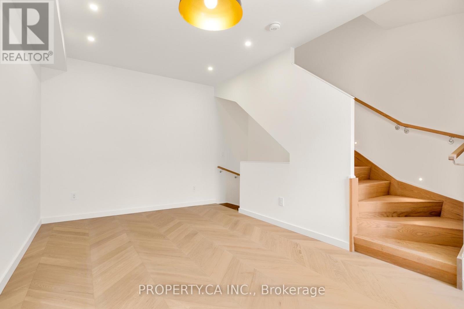 Unit #4 - 301 Keele Street, Toronto, Ontario M6P 2K5 - Photo 14 - W13757528