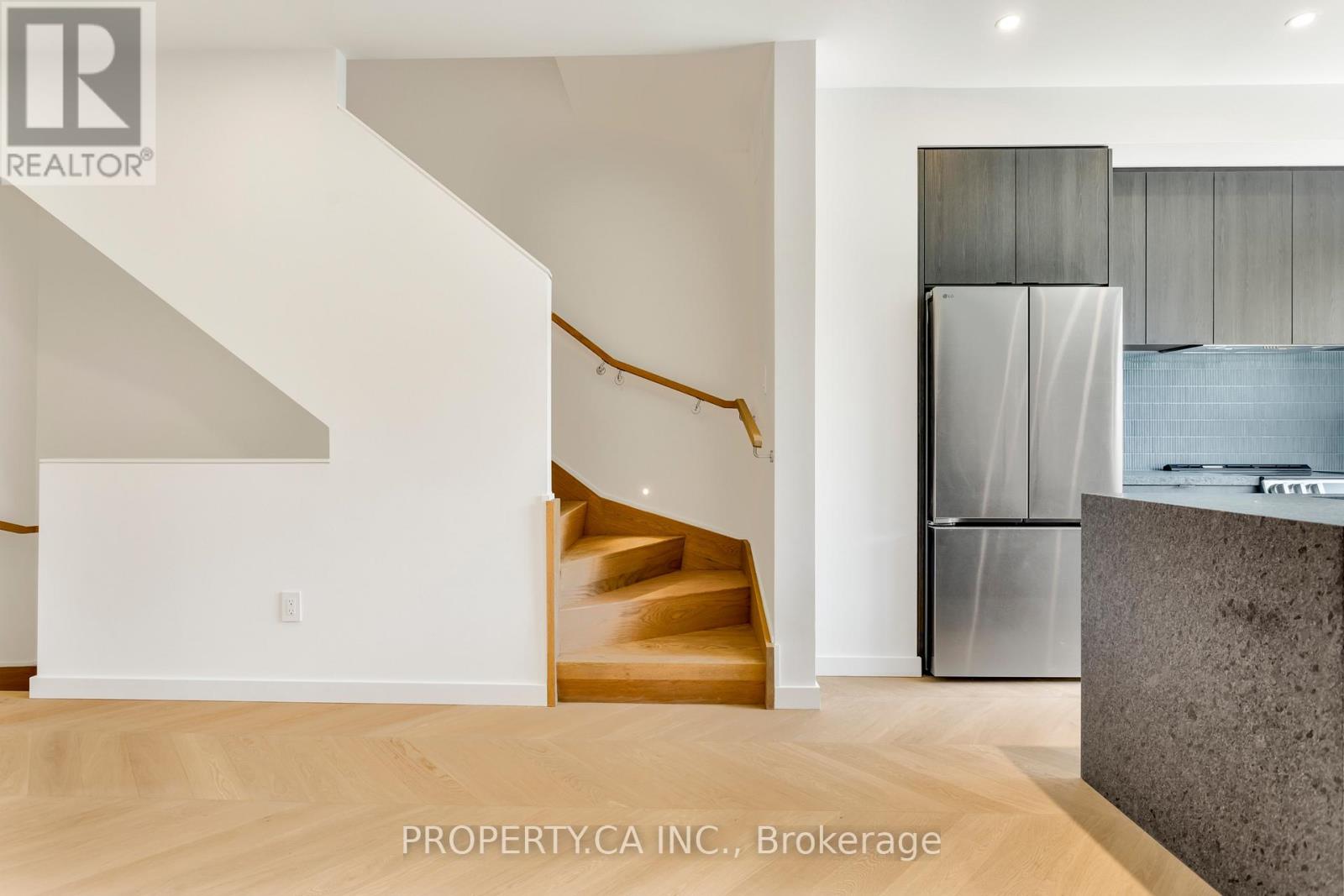 Unit #4 - 301 Keele Street, Toronto, Ontario M6P 2K5 - Photo 15 - W13757528
