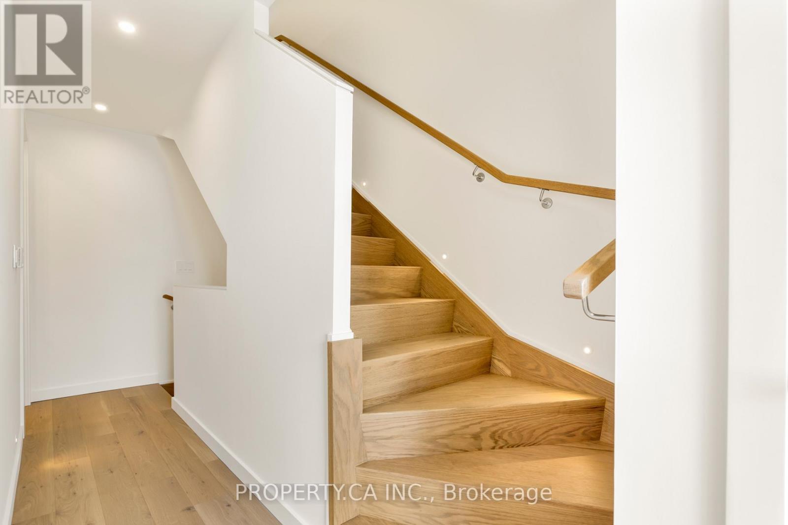 Unit #4 - 301 Keele Street, Toronto, Ontario M6P 2K5 - Photo 25 - W13757528
