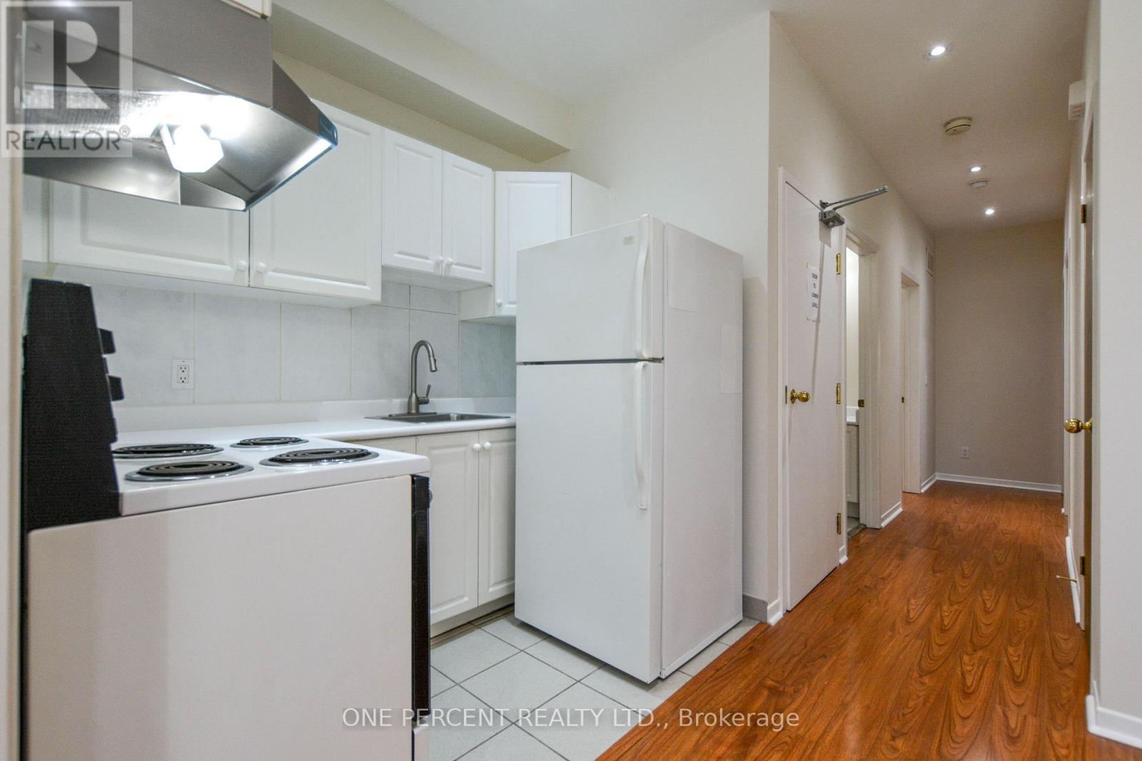 204 Sheppard Avenue W, Toronto, Ontario M2N 1N1 - Photo 39 - C13471082