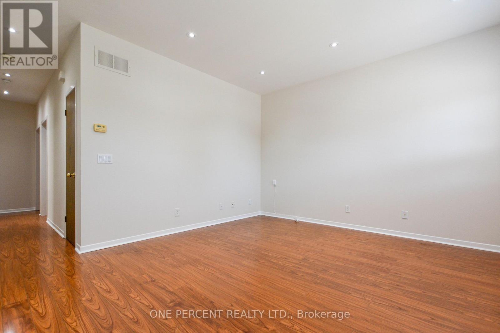204 Sheppard Avenue W, Toronto, Ontario M2N 1N1 - Photo 35 - C13471082