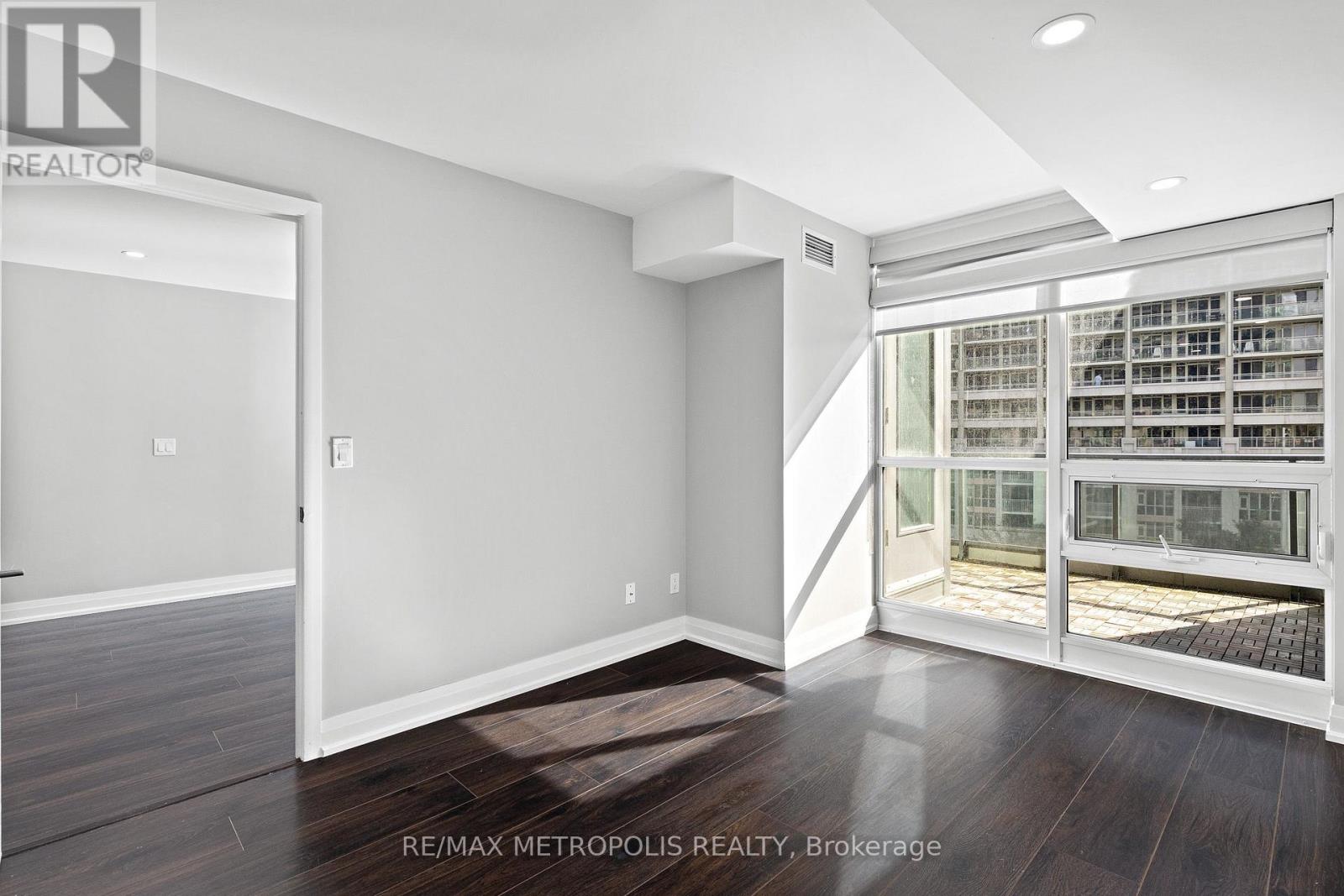 678 - 209 Fort York Boulevard, Toronto, Ontario  M5V 4A1 - Photo 21 - C13727988