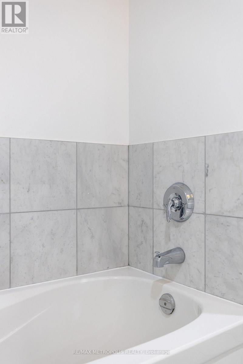 678 - 209 Fort York Boulevard, Toronto, Ontario  M5V 4A1 - Photo 31 - C13727988