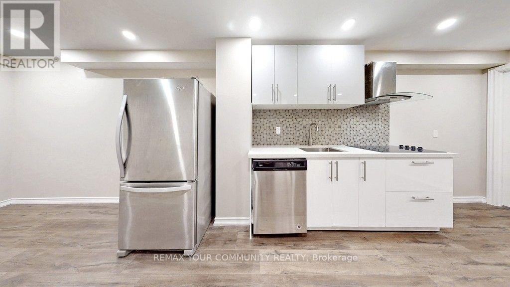 116 Maguire Road, Newmarket, Ontario  L3X 0M1 - Photo 22 - N13735038