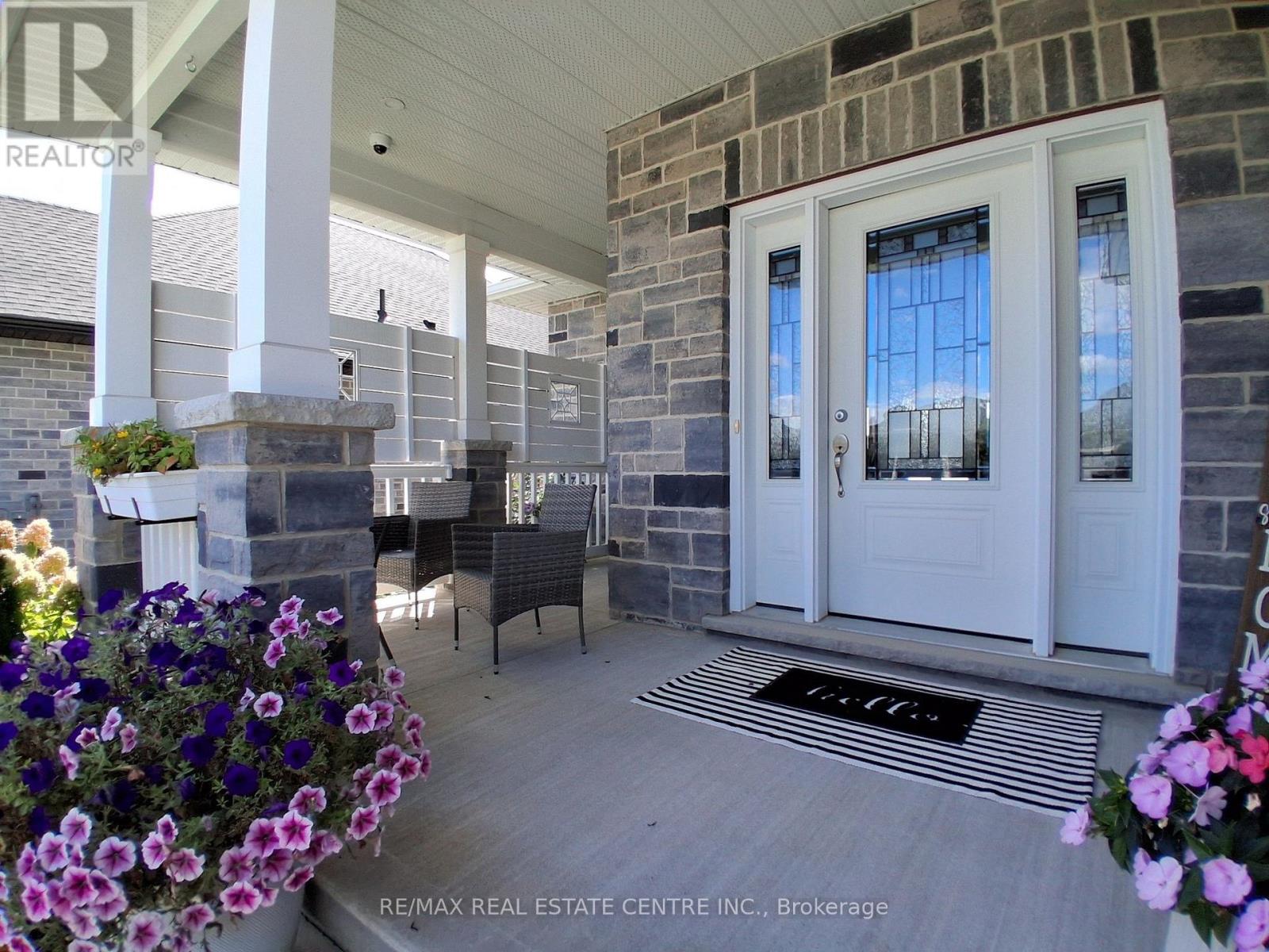 1080 Kincaid Street W, North Perth, Ontario  N4W 0J8 - Photo 3 - X13756082