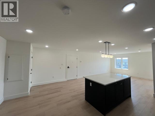 2303-61 GLEANER AVENUE photo 6
