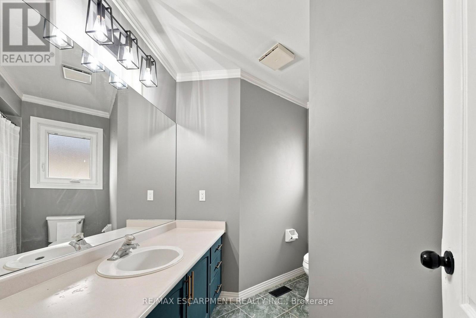 96 Laurendale Avenue, Hamilton, Ontario L0R 2H3 - Photo 33 - X13757536