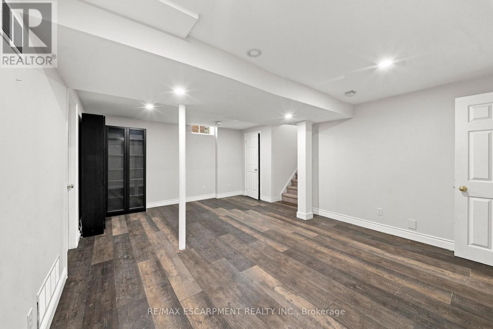 96 Laurendale Avenue, Hamilton, Ontario L0R 2H3 - Photo 36 - X13757536