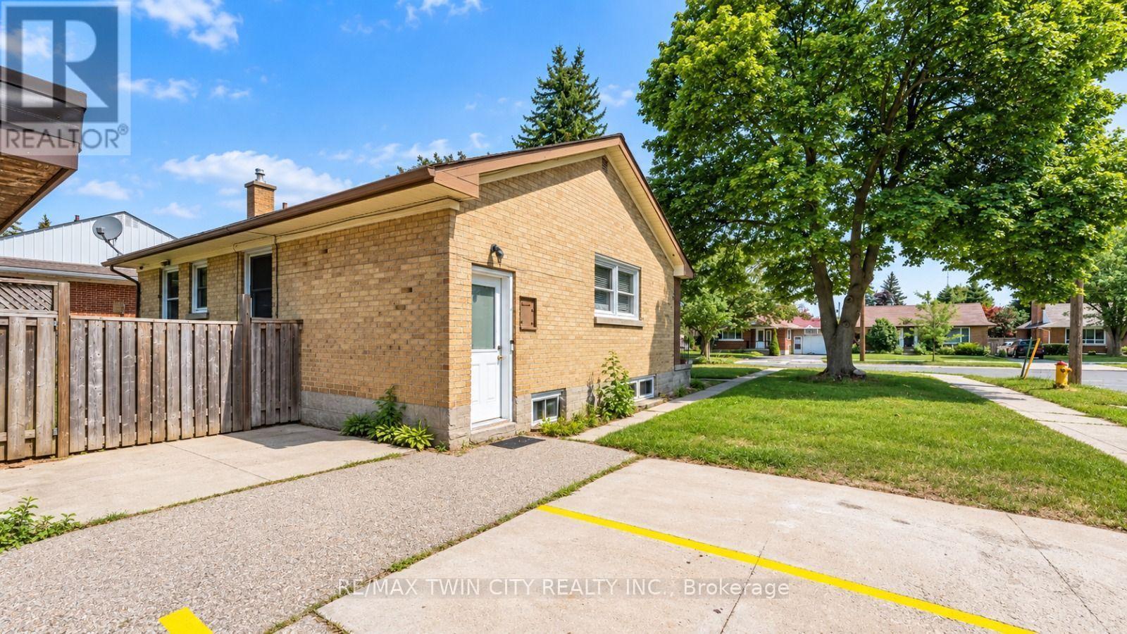 169 Bruce Street, Kitchener, Ontario N2B 1Z2 - Photo 39 - X13757540