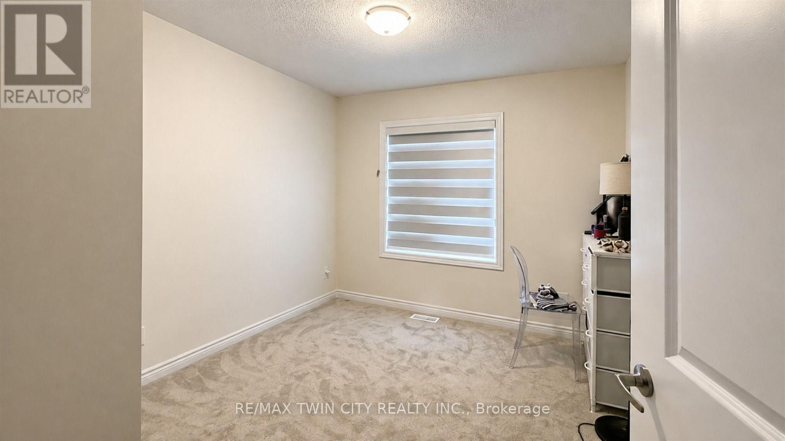 207 Broadacre Drive, Kitchener, Ontario  N2R 0S5 - Photo 14 - X13757552