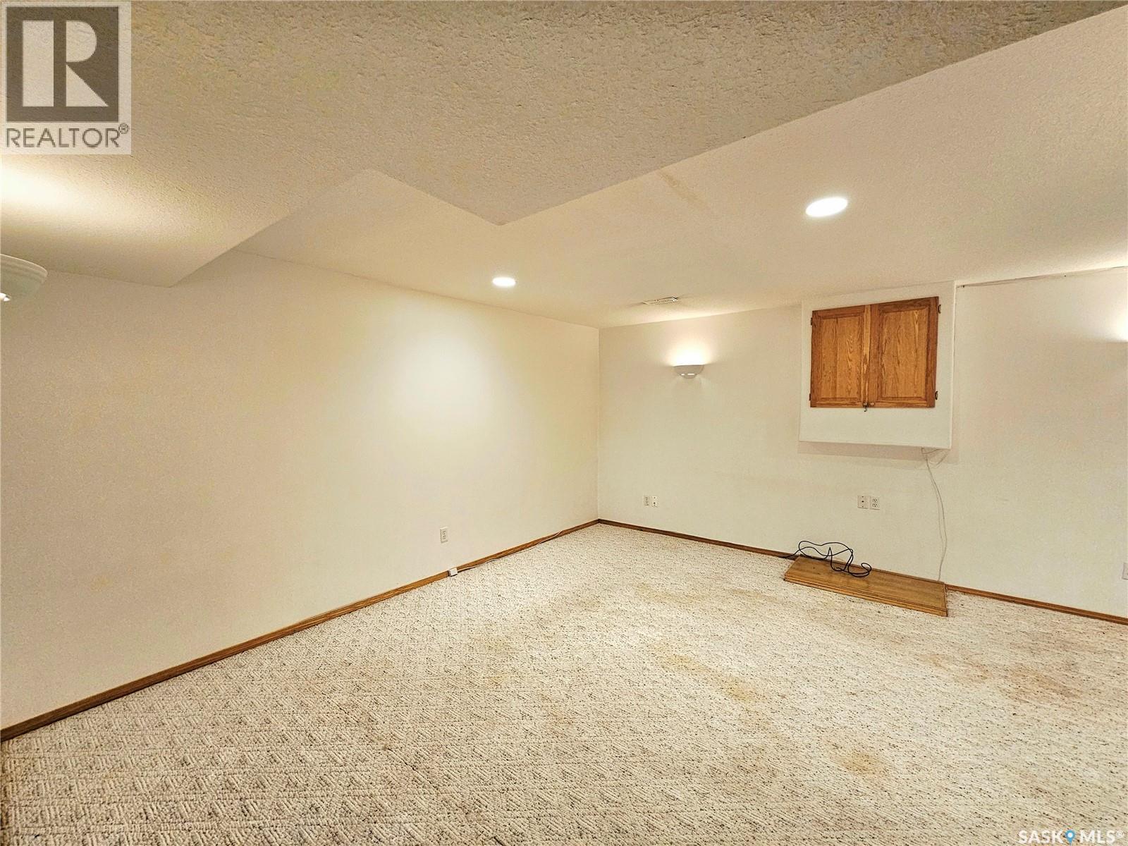 9 103 Berini Drive, Saskatoon, Saskatchewan  S7N 4N2 - Photo 5 - SK047889