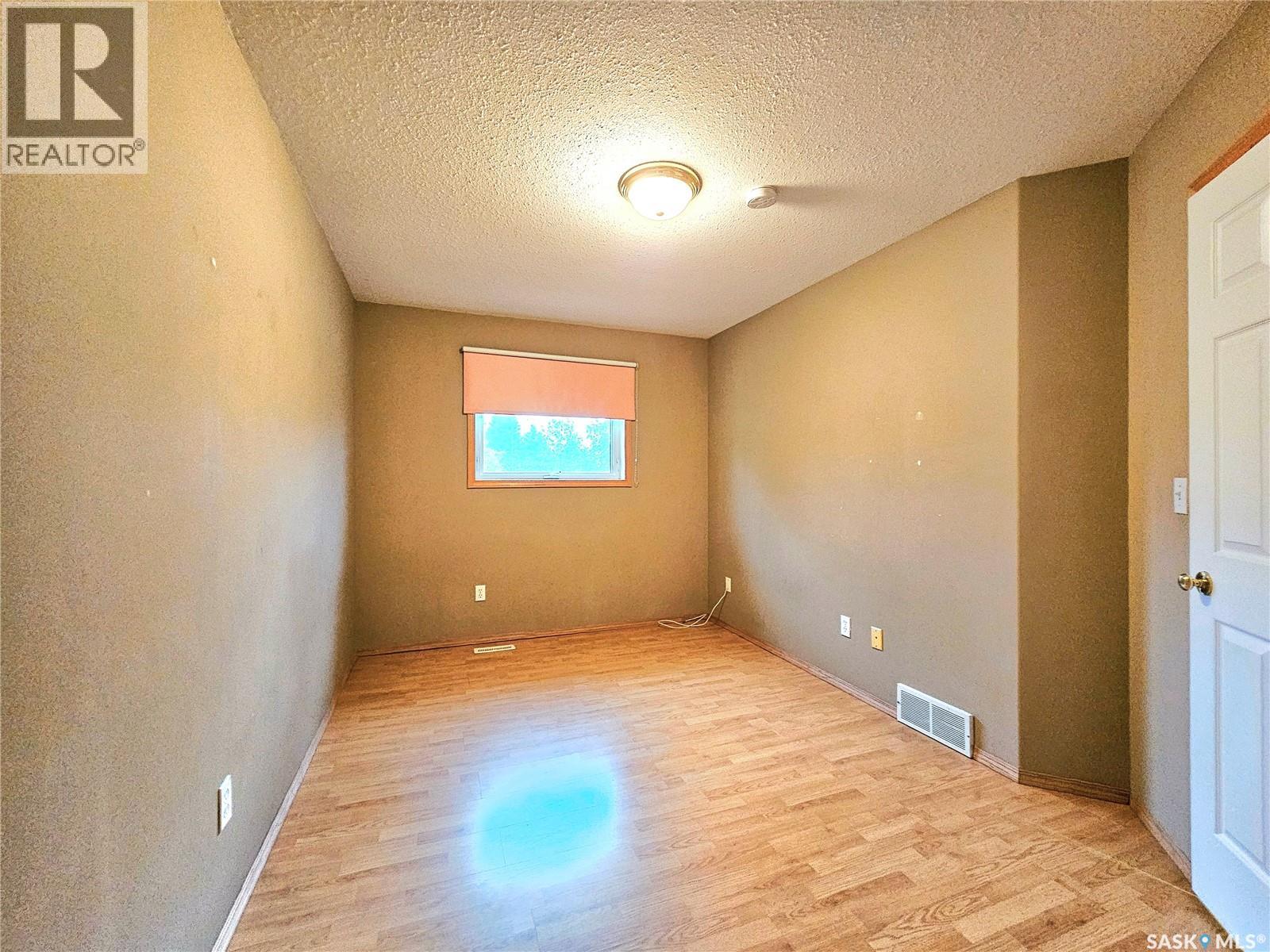 9 103 Berini Drive, Saskatoon, Saskatchewan  S7N 4N2 - Photo 6 - SK047889