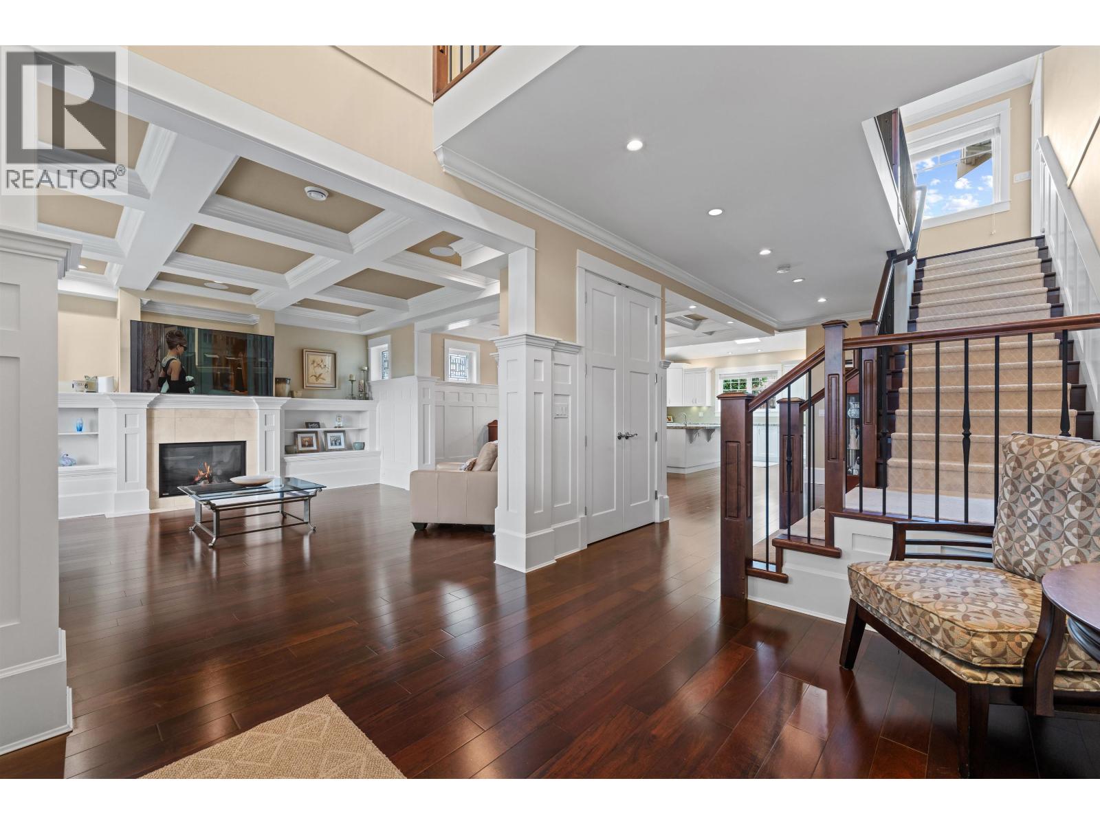 6191 Winch Street, Burnaby, British Columbia  V5B 2L4 - Photo 11 - R3162629