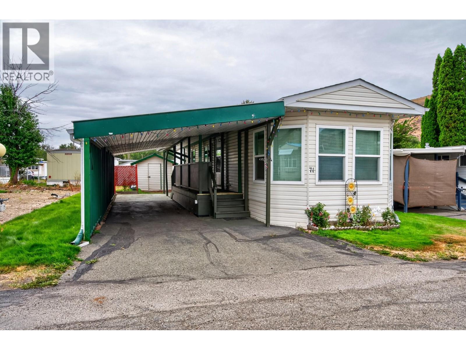 2400 Oakdale Way Unit# 71, Kamloops, British Columbia  V2B 6W7 - Photo 1 - 10400203