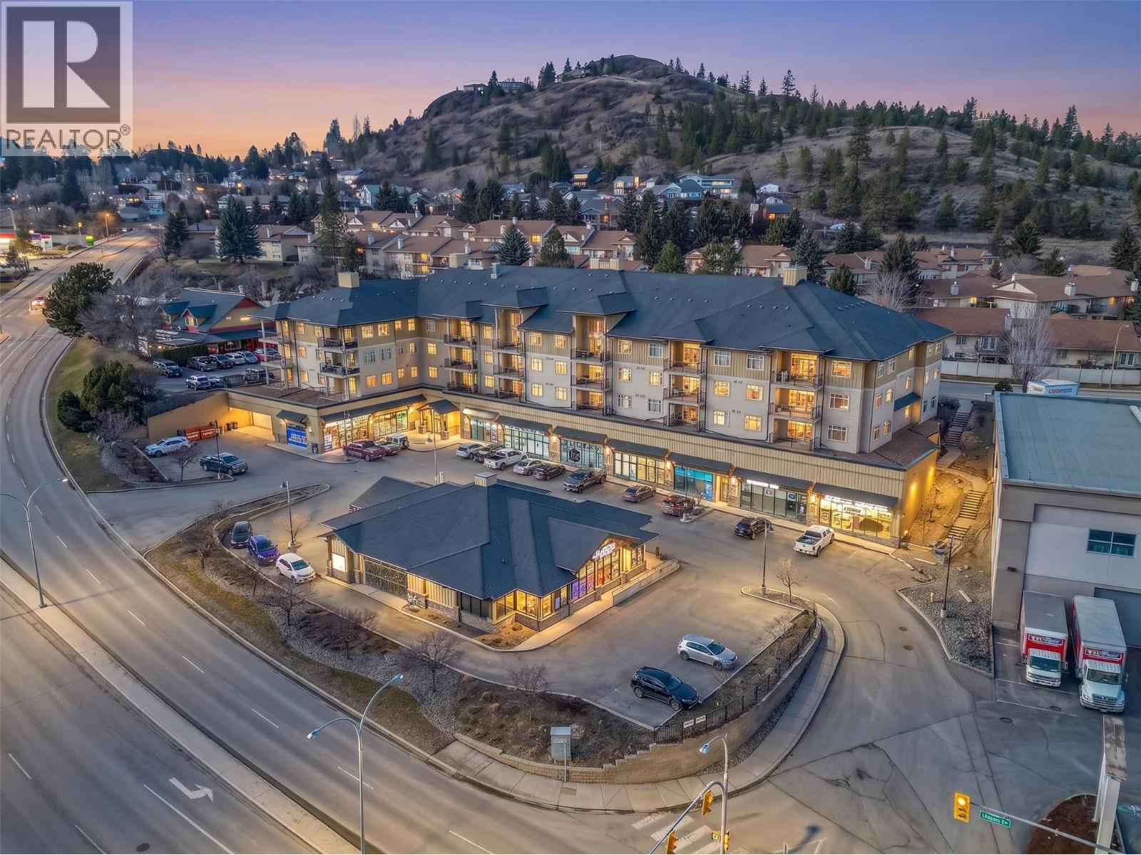 1390 Hillside Drive Unit# 305, Kamloops, British Columbia  V2E 0A6 - Photo 1 - 10400073