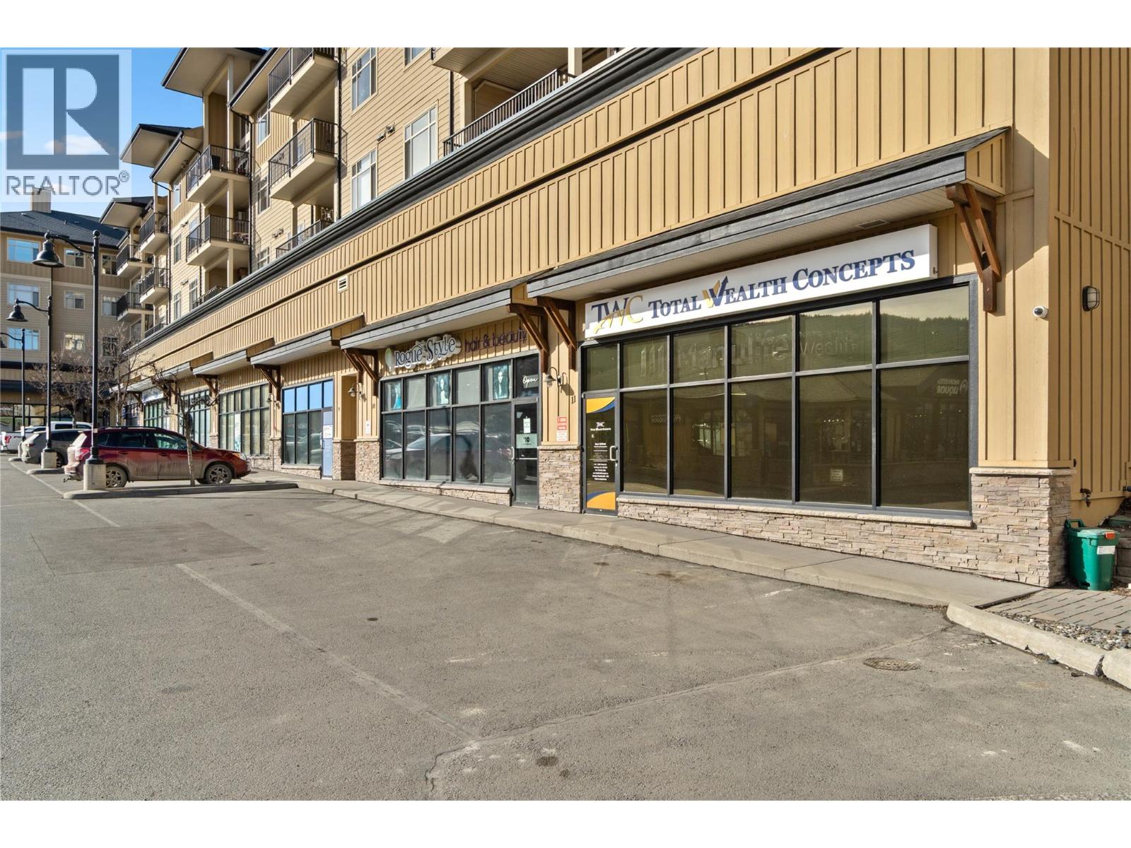 1390 Hillside Drive Unit# 305, Kamloops, British Columbia  V2E 0A6 - Photo 46 - 10400073