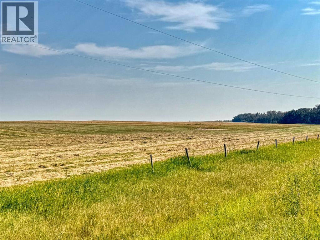 In Kneehill County, Rural Kneehill County, Alberta  T0M 2A0 - Photo 2 - A2301598